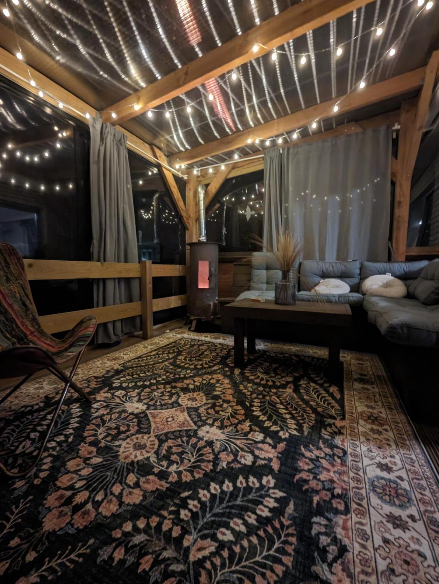 Cosy Chalet Veluwe With A Spacious Garden And Veranda Doornspijk ภายนอก รูปภาพ