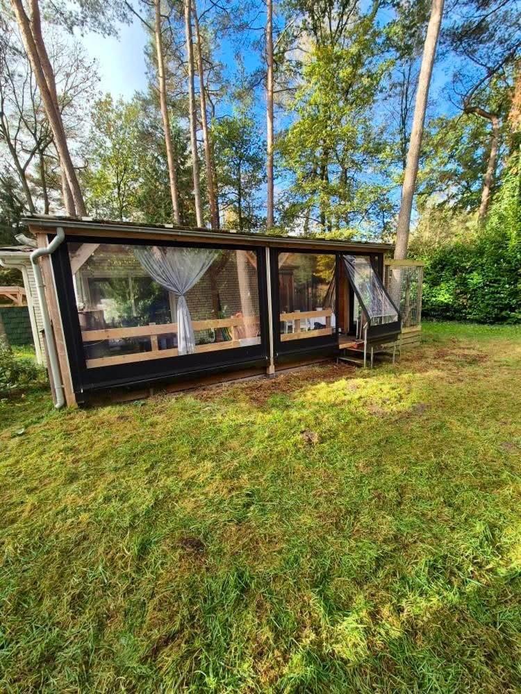 Cosy Chalet Veluwe With A Spacious Garden And Veranda Doornspijk ภายนอก รูปภาพ