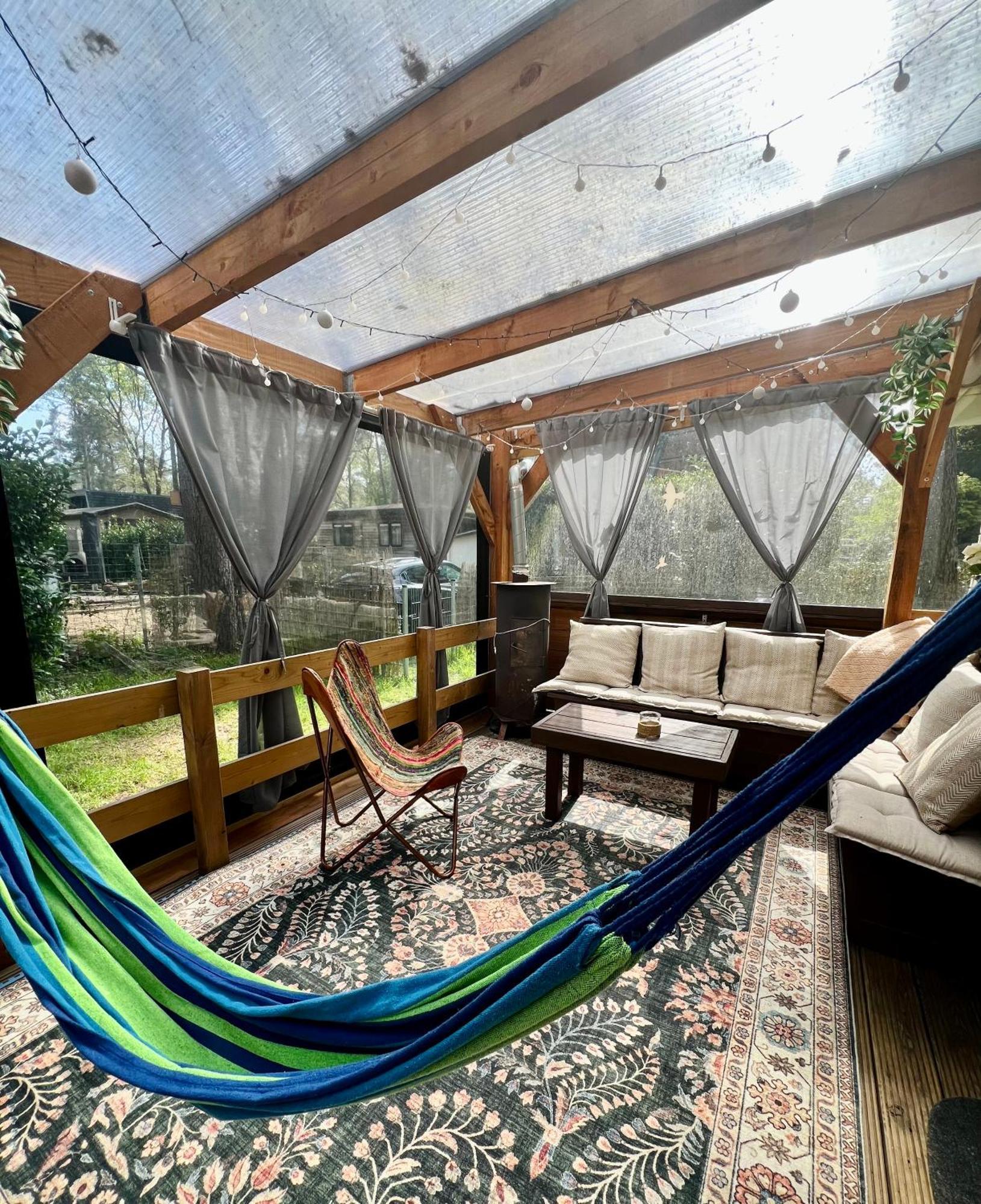 Cosy Chalet Veluwe With A Spacious Garden And Veranda Doornspijk ภายนอก รูปภาพ